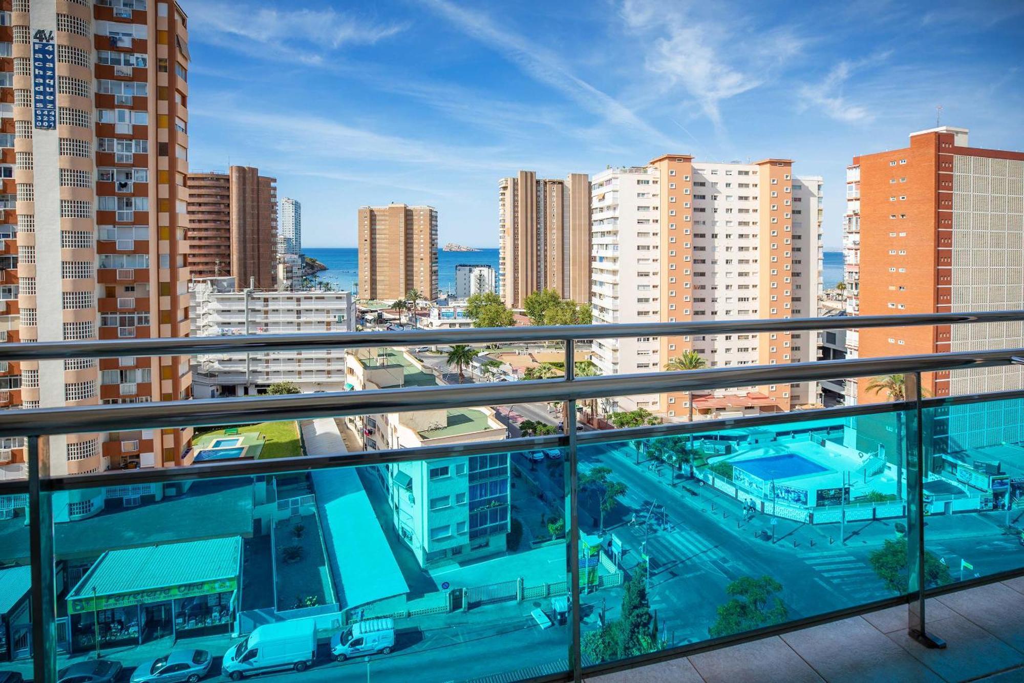 Hotel Servigroup Nereo Бенидорм Номер фото